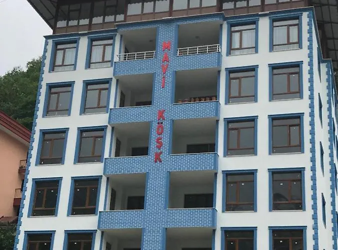 Mavi Koesk Uzungoel
